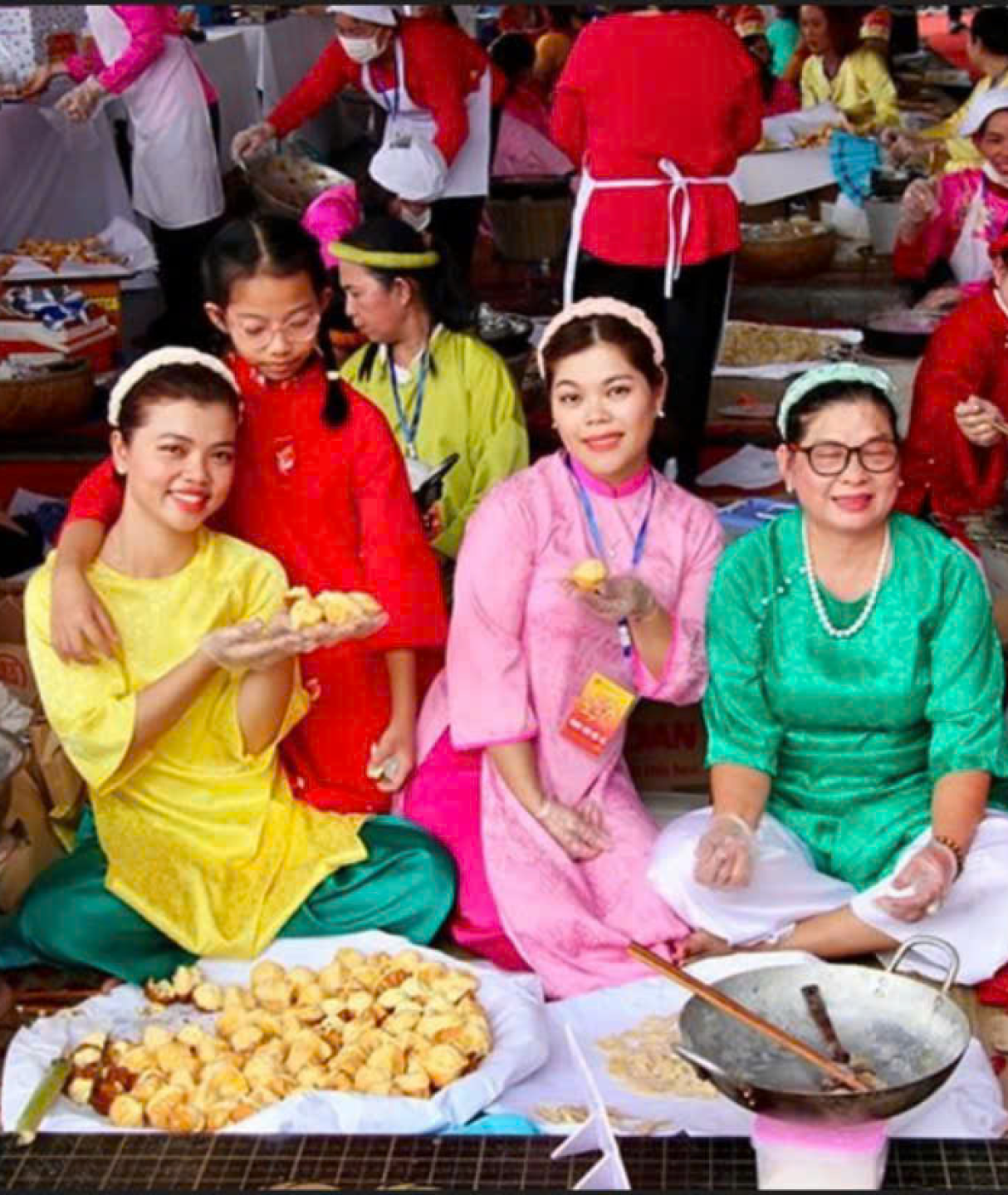 ẨM THỰC HUẾ - ĐI BỘ